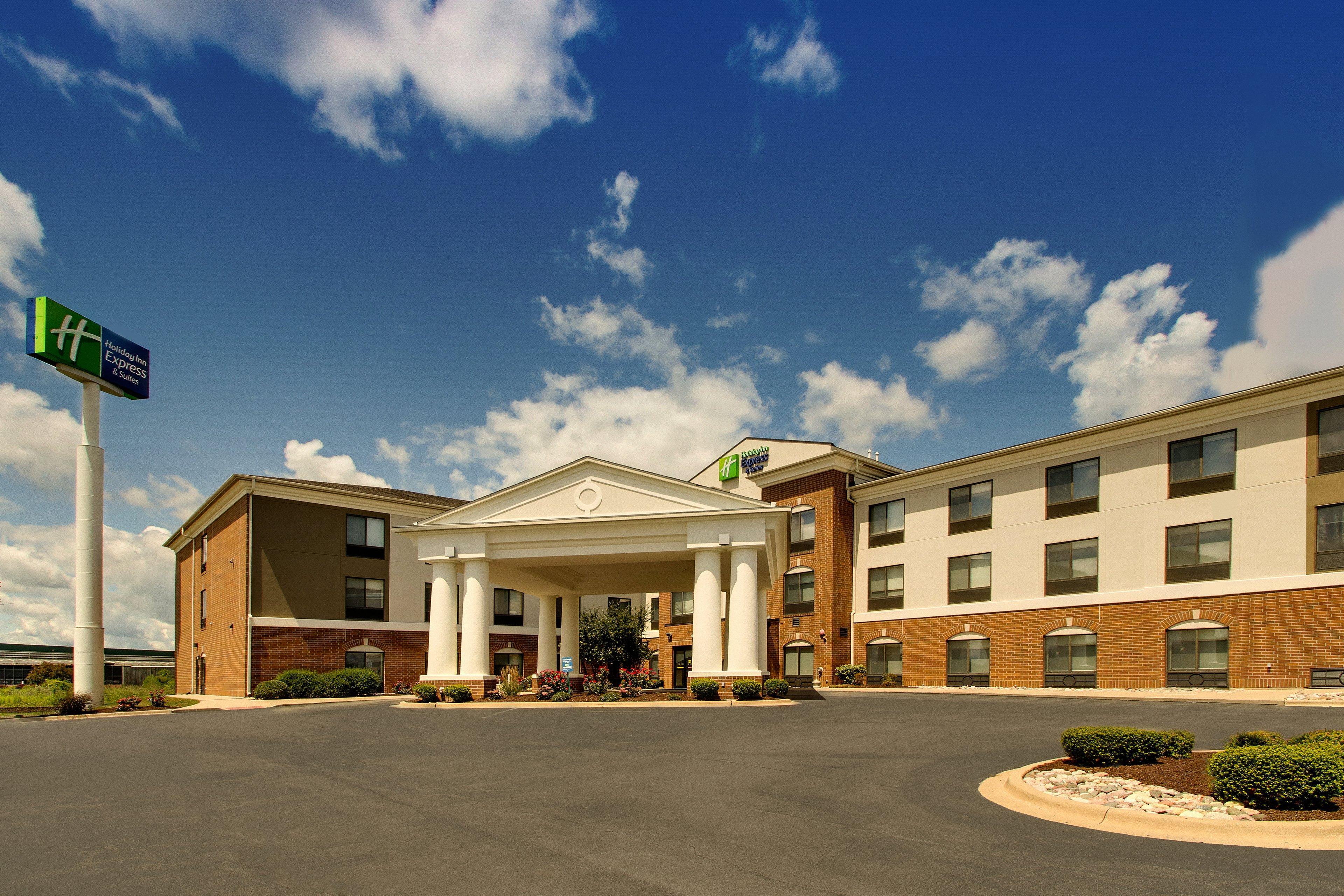 Holiday Inn Express Hotel & Suites Morris By Ihg Exterior foto