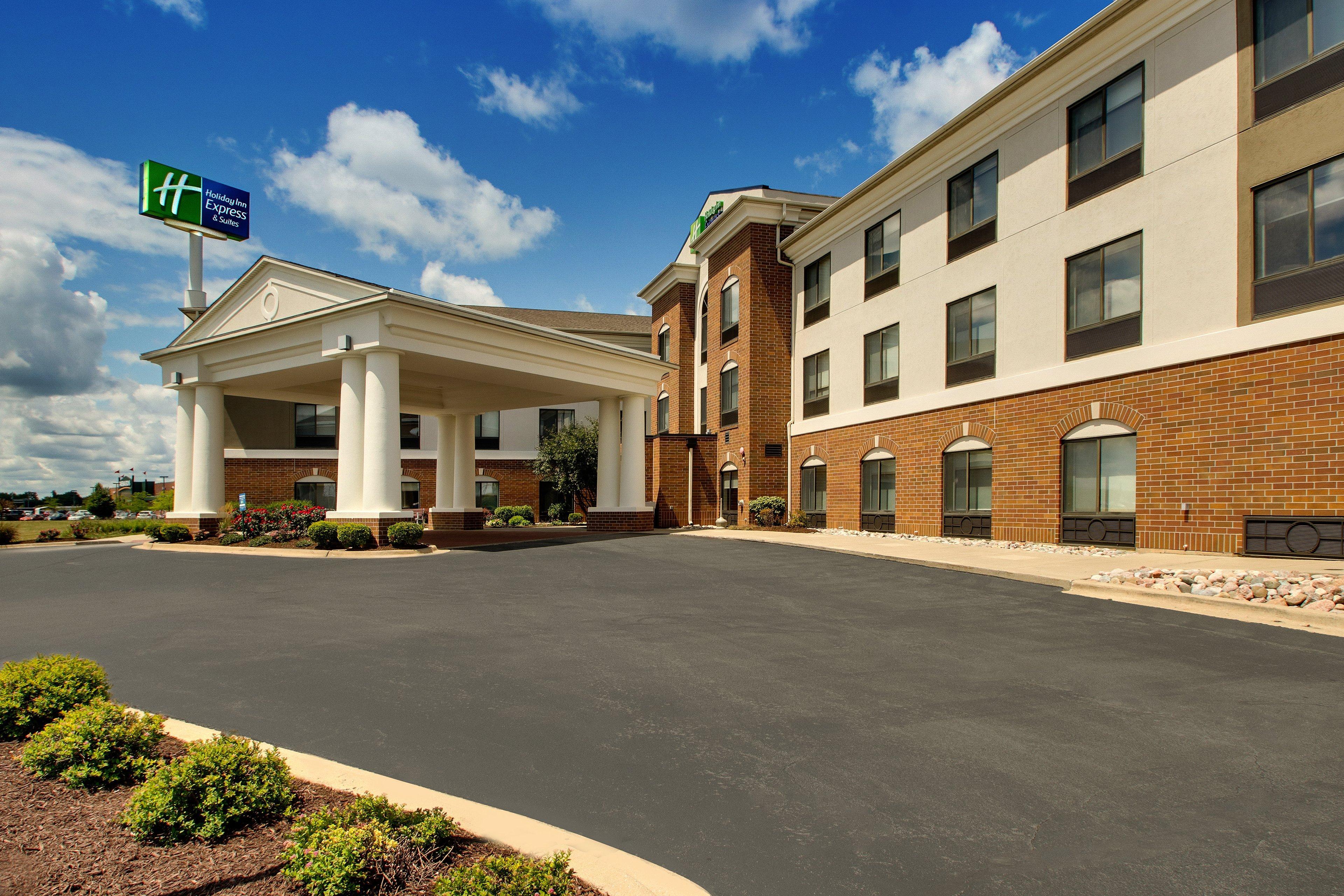 Holiday Inn Express Hotel & Suites Morris By Ihg Exterior foto